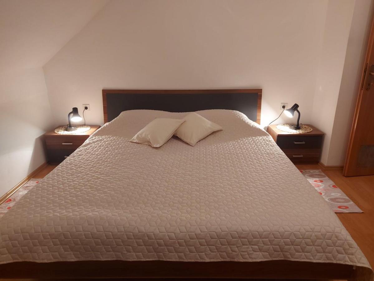 شقة Apartman Skender 3* رافنا غورا المظهر الخارجي الصورة
